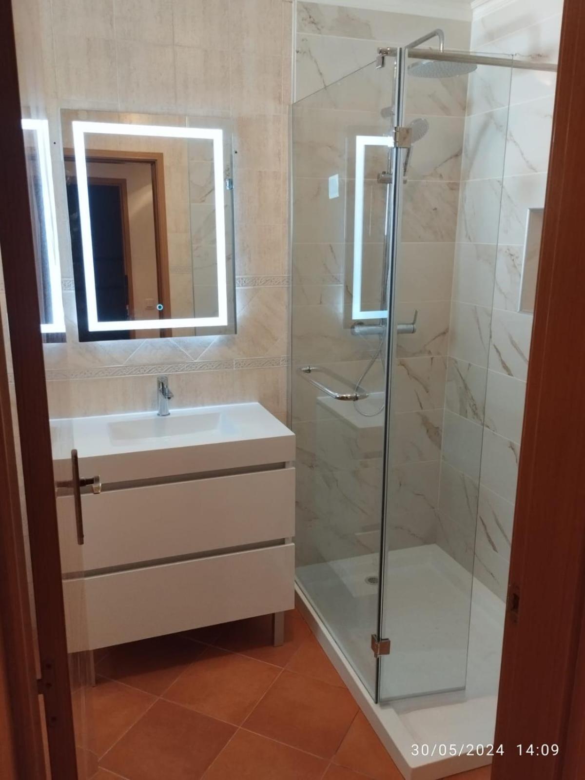 Condo Do Mar Lovely First Floor Apartment With Pool ลากอส ภายนอก รูปภาพ